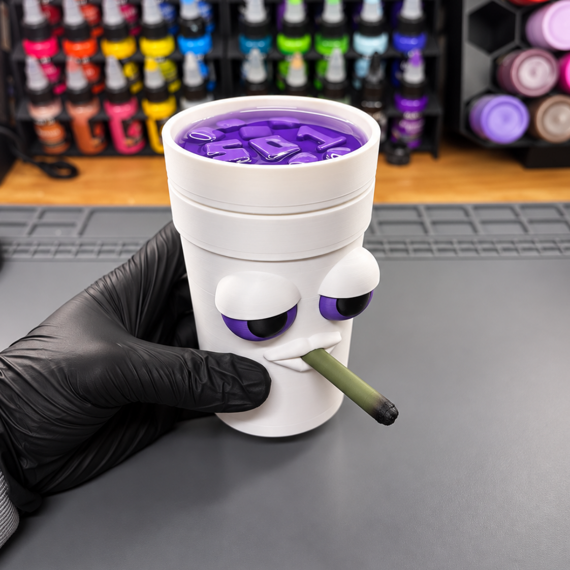 Lean Cup Figure